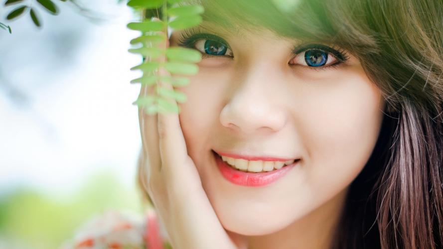 从乌鲁木齐到比什凯克 国产C909货机开启中吉货运“空中快线”